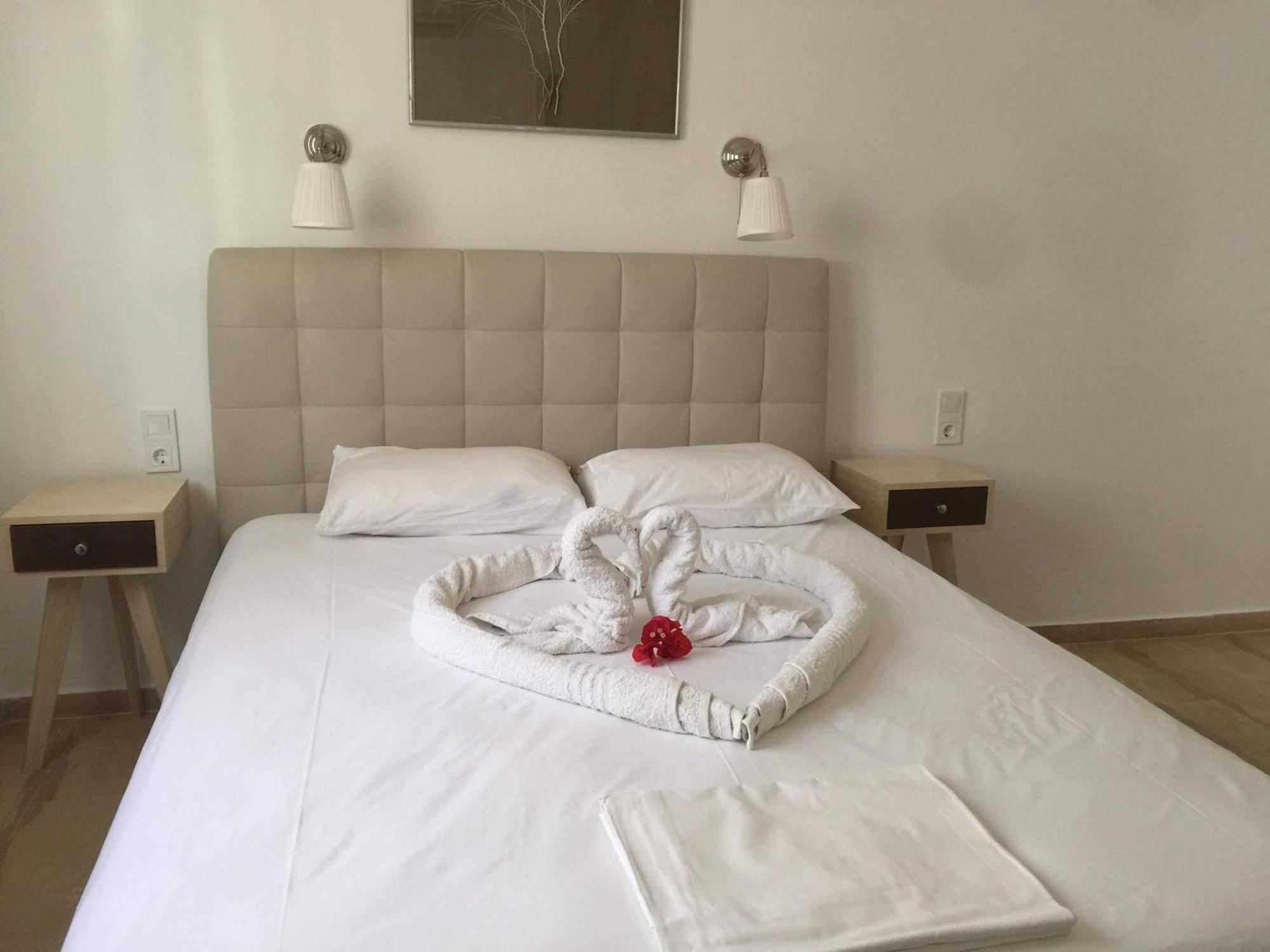 Ferienwohnung Delfini Bay Retreat Vasiliki Zimmer foto